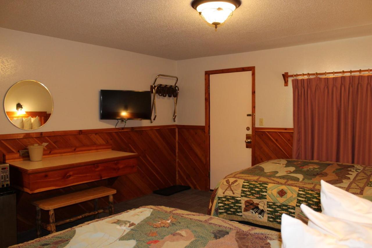 Alpine Motel Of Cooke City Εξωτερικό φωτογραφία