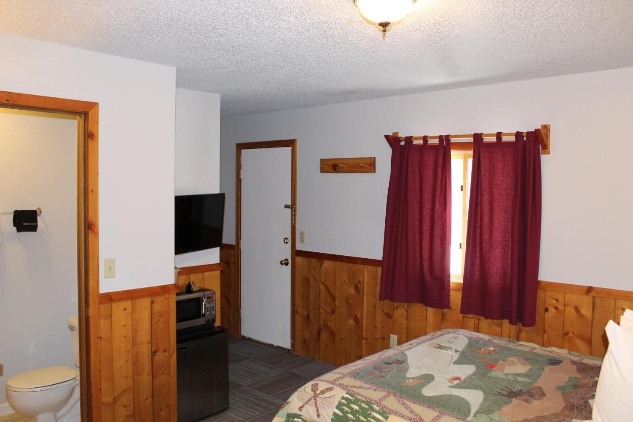 Alpine Motel Of Cooke City Εξωτερικό φωτογραφία